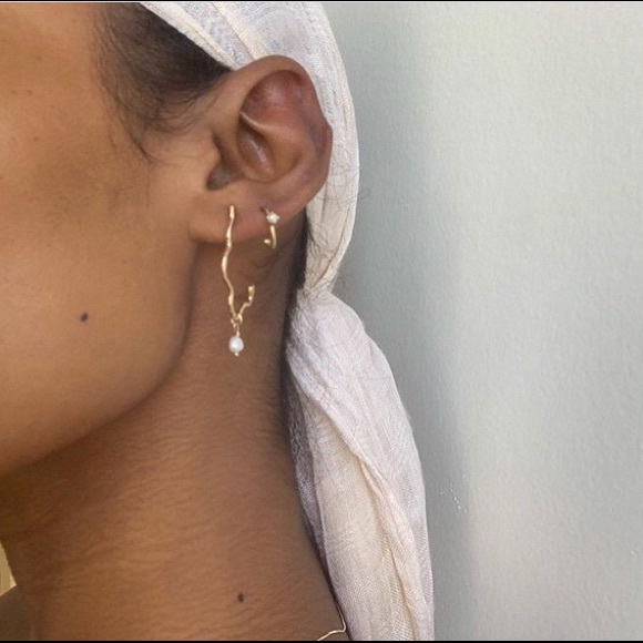 Amarilo Jewelry - 🍋SOLD🍋Amarilo Abstract Pearl Hoops